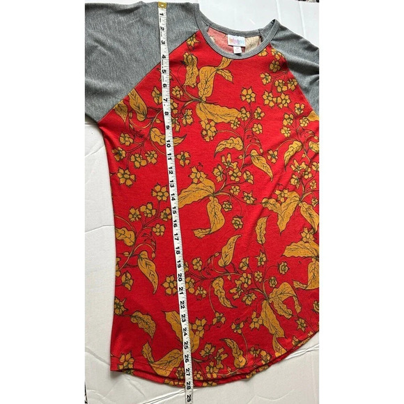 LuLaRoe Randy T-Shirt size Medium - Picture 6 of 6
